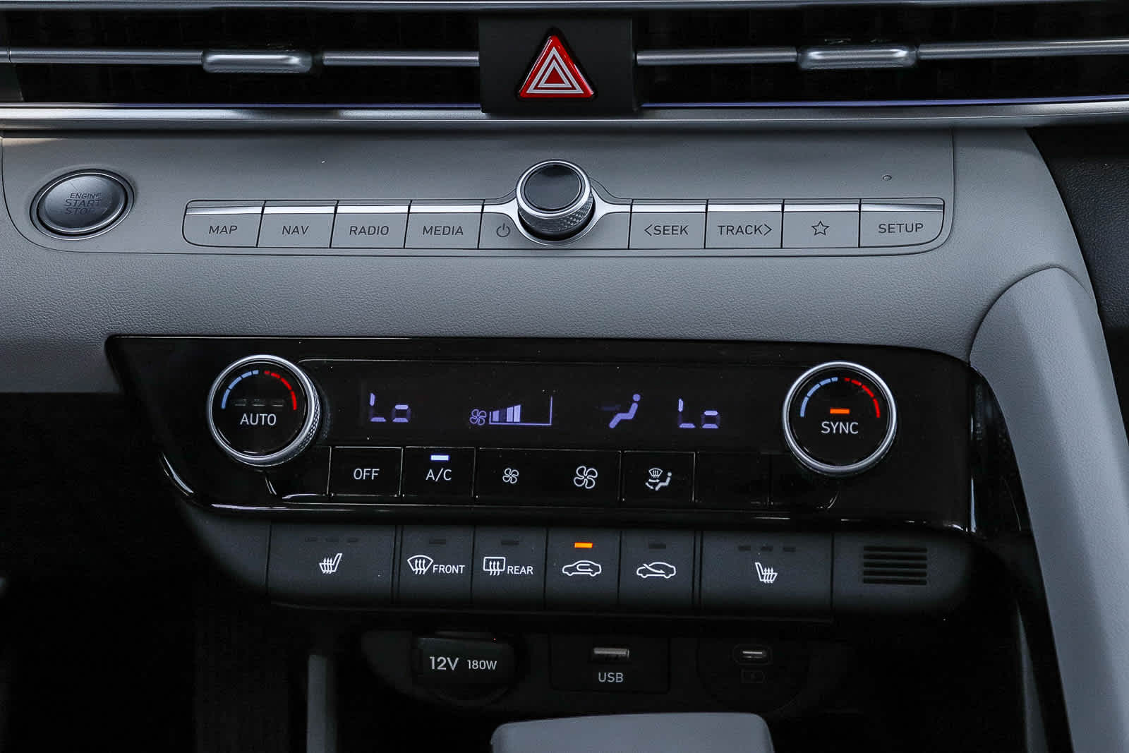 2026 Hyundai Elantra Limited - Photo 20