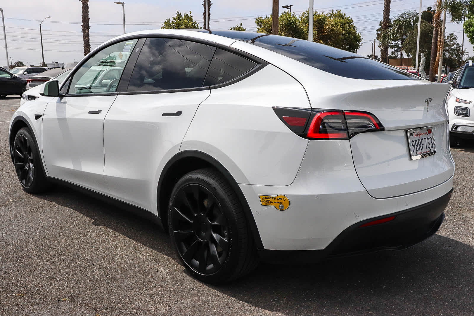 Thumbnail: 2022 Tesla Model Y - 8