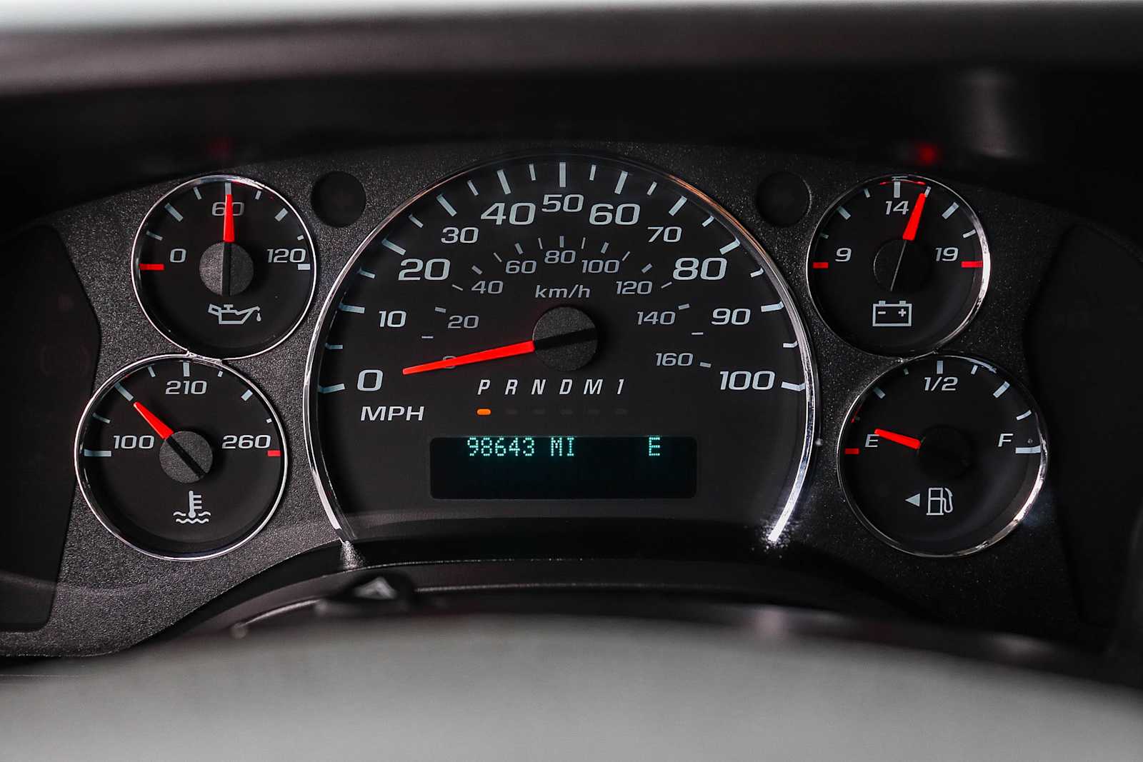 Thumbnail: 2023 GMC Savana - 21