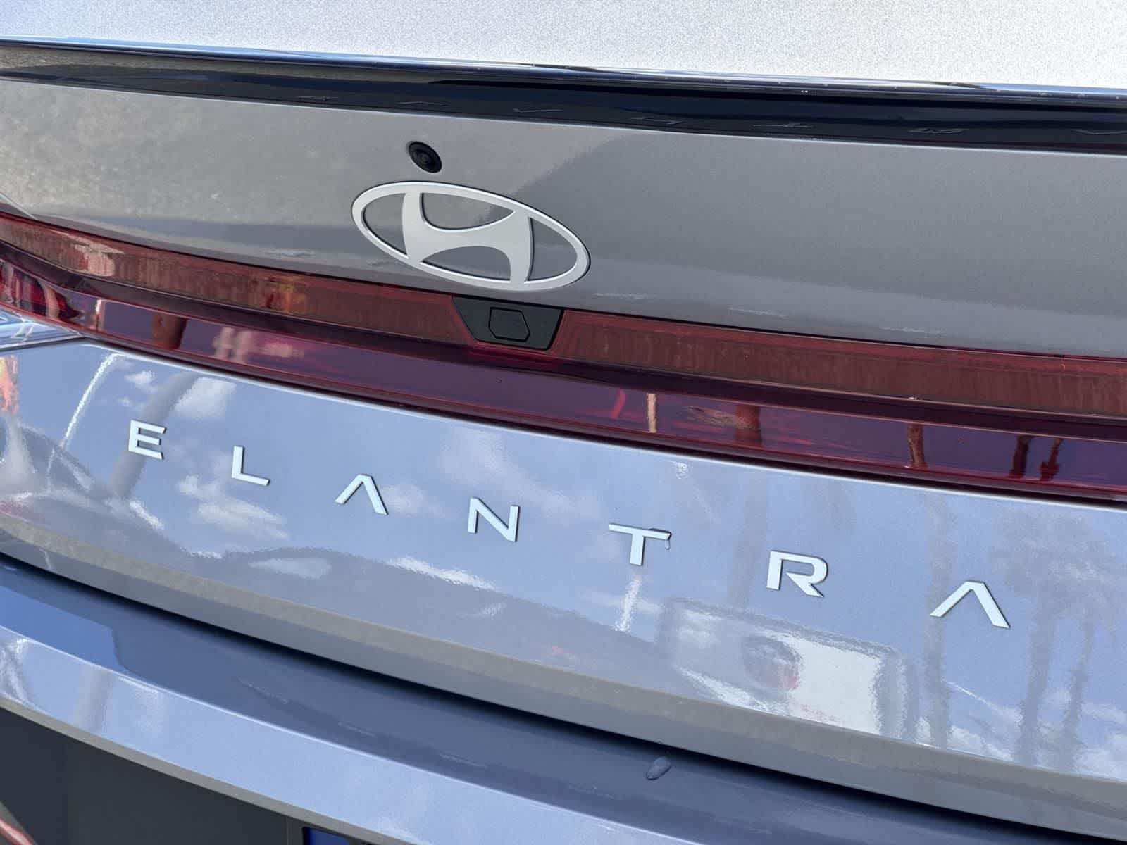 Thumbnail: 2025 Hyundai Elantra - 34