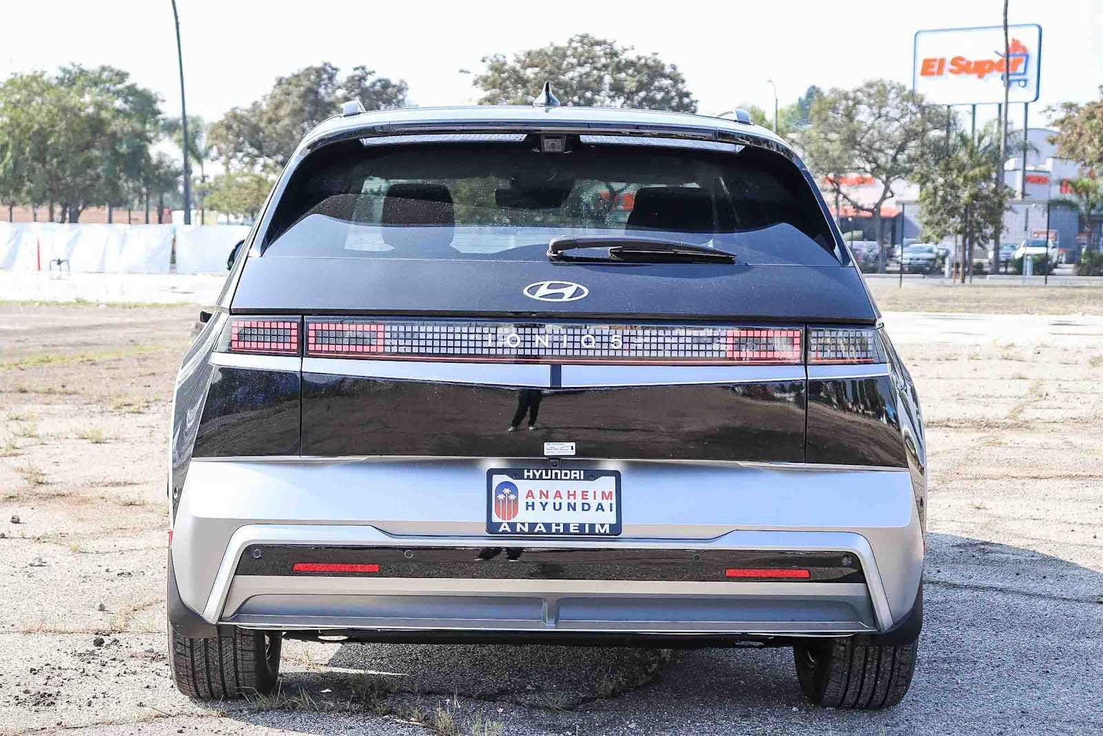 Thumbnail: 2026 Hyundai Ioniq 5 - 6