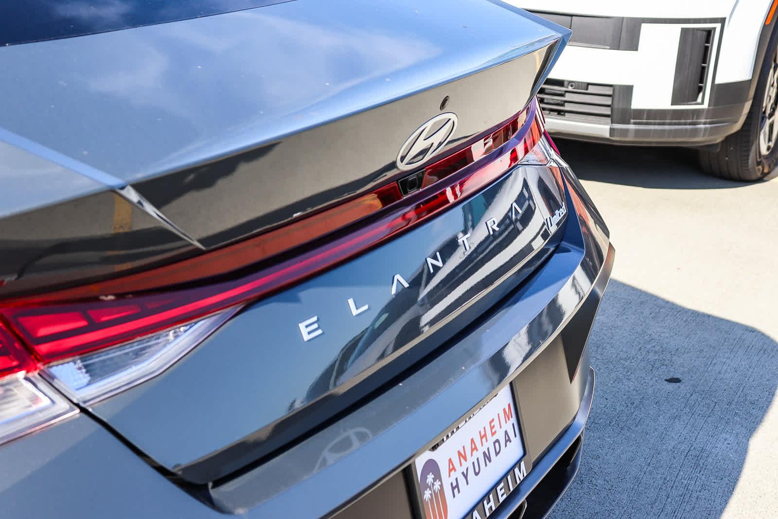 Thumbnail: 2026 Hyundai Elantra - 10