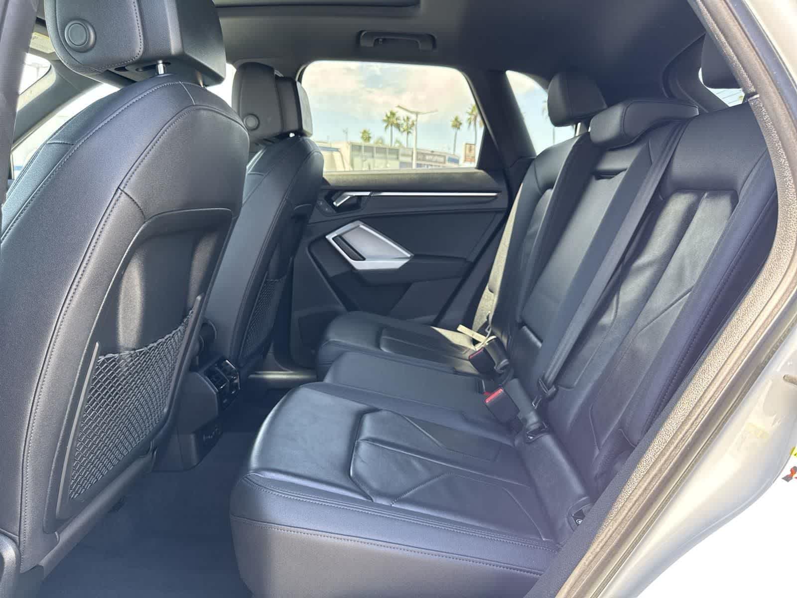 Thumbnail: 2024 Audi Q3 - 27