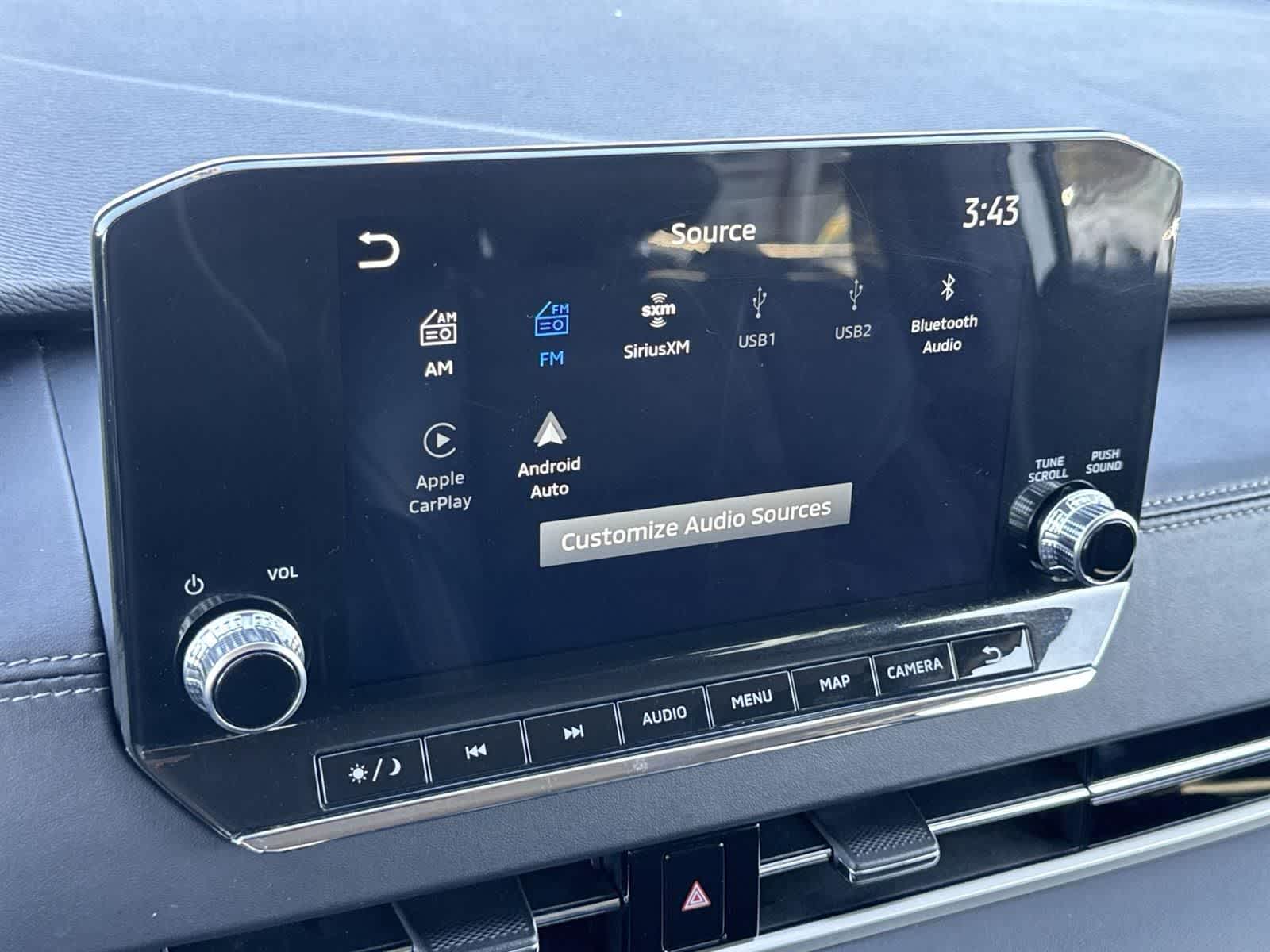 Thumbnail: 2024 Mitsubishi Outlander - 16