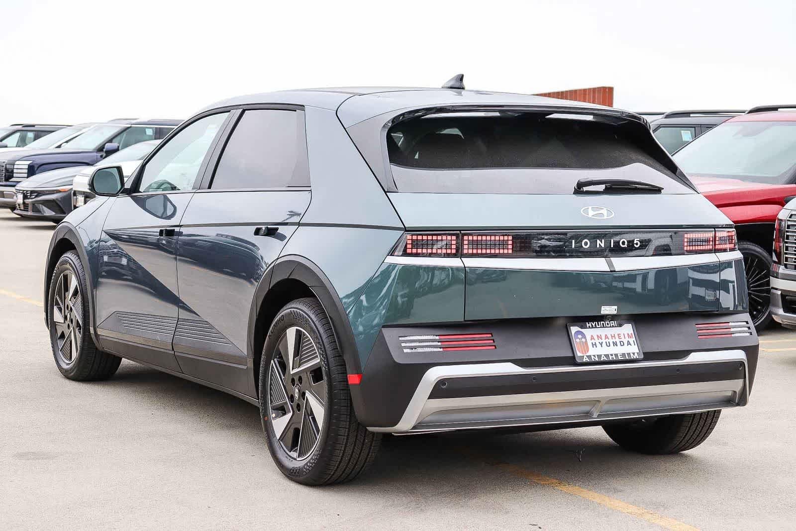 Thumbnail: 2026 Hyundai Ioniq 5 - 8