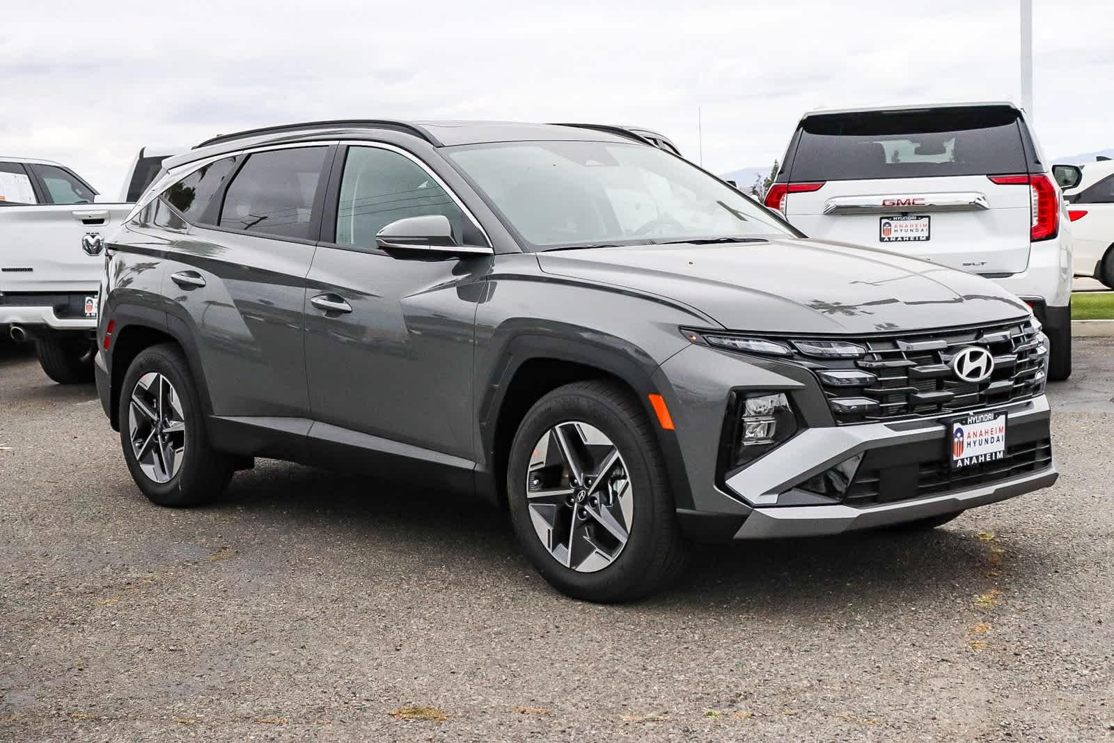 Thumbnail: 2026 Hyundai Tucson - 3