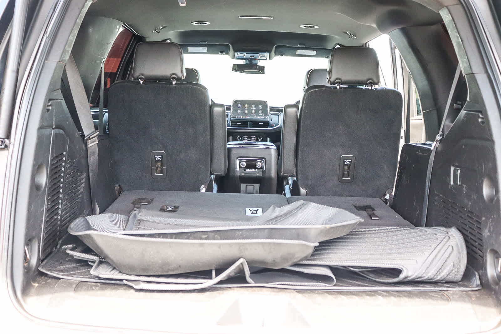 Thumbnail: 2021 GMC Yukon - 28