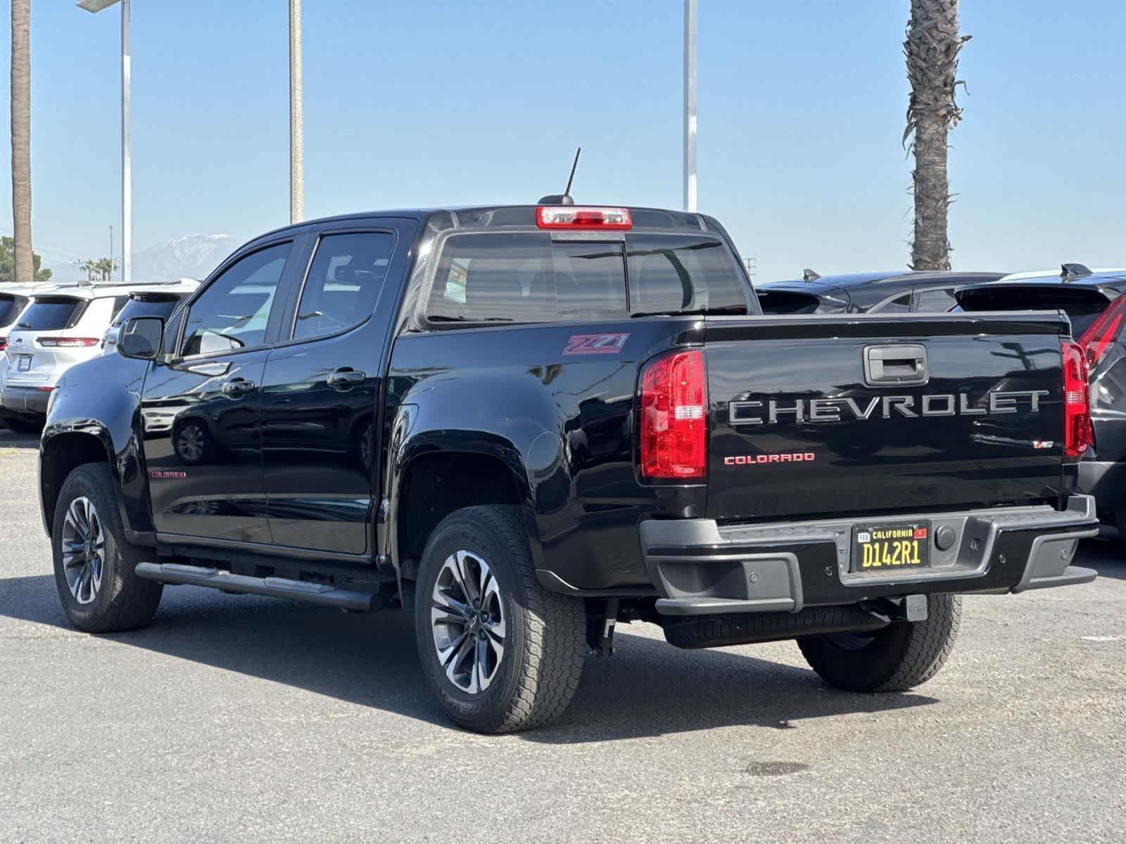Thumbnail: 2022 Chevrolet Colorado - 4