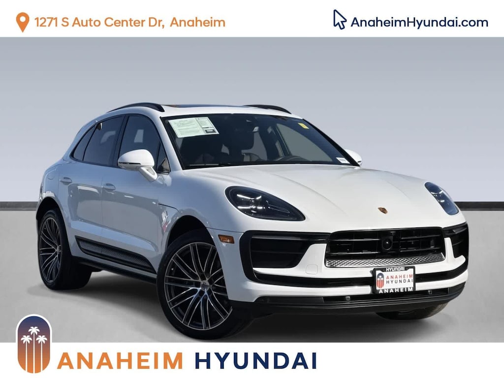 Used 2024 Porsche Macan Base SUV