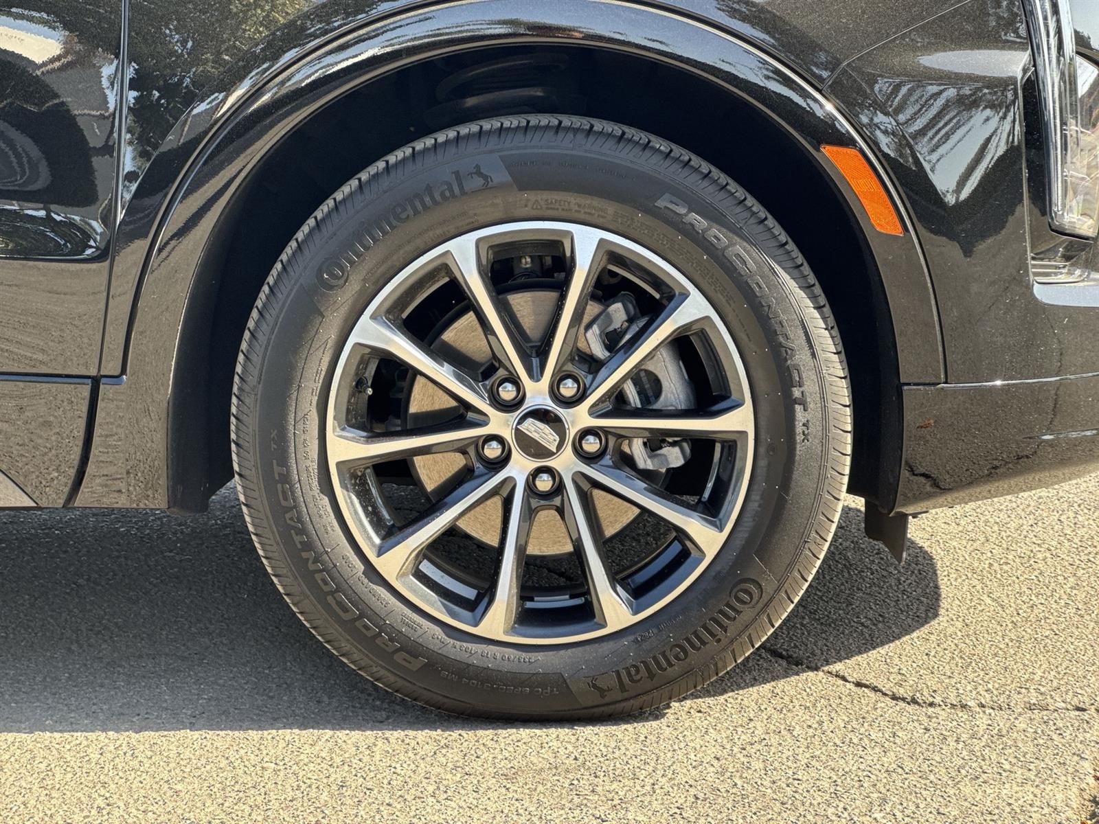 Thumbnail: 2025 Cadillac XT4 - 41