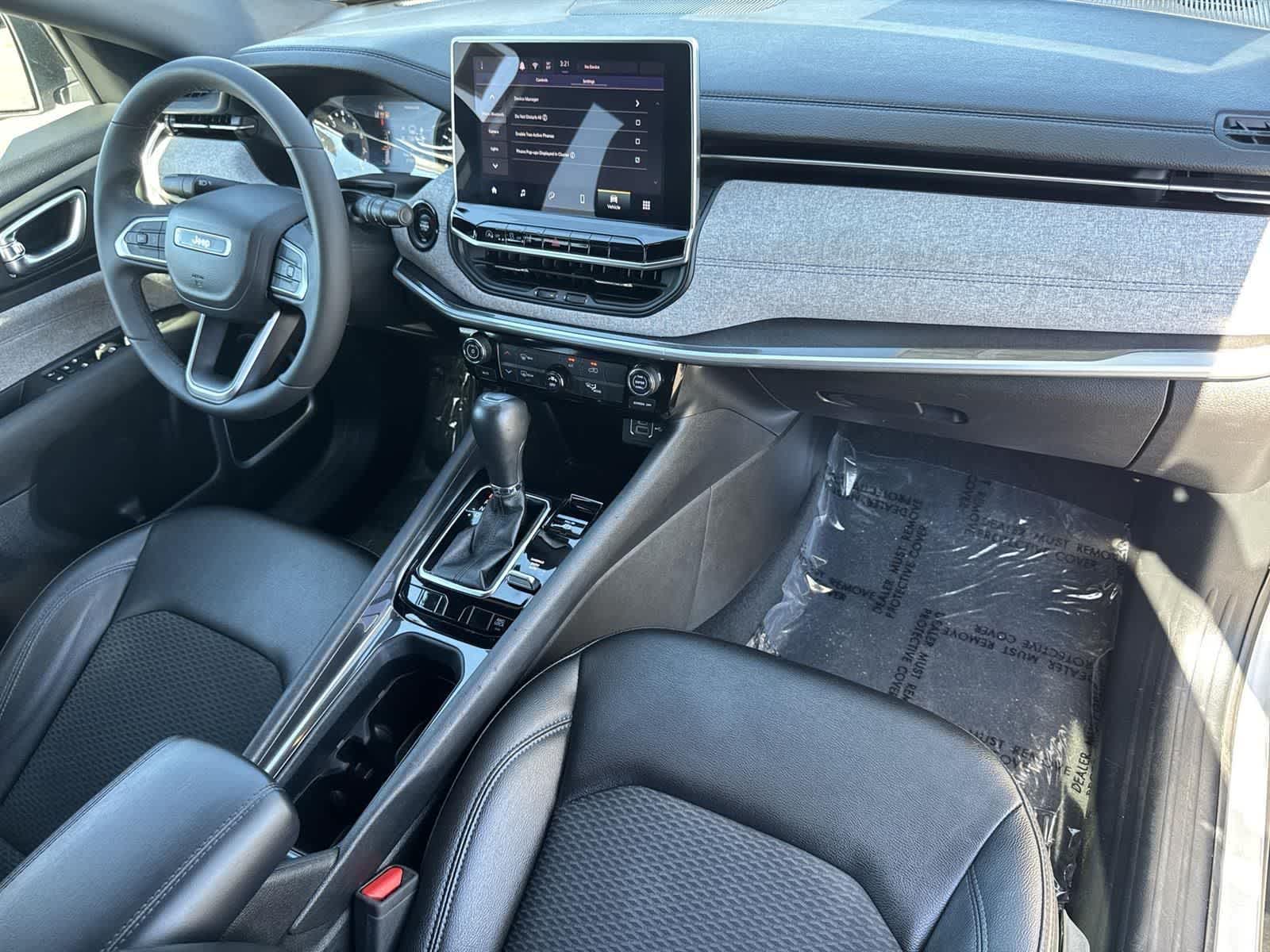 Thumbnail: 2024 Jeep Compass - 38