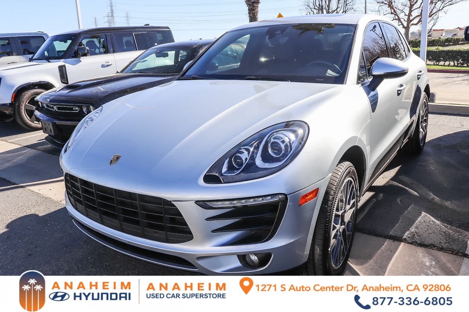 2017 Porsche Macan  -
                  Anaheim, CA