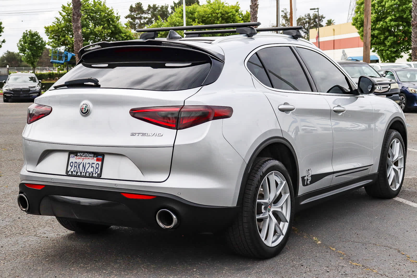 Thumbnail: 2019 Alfa Romeo Stelvio - 6