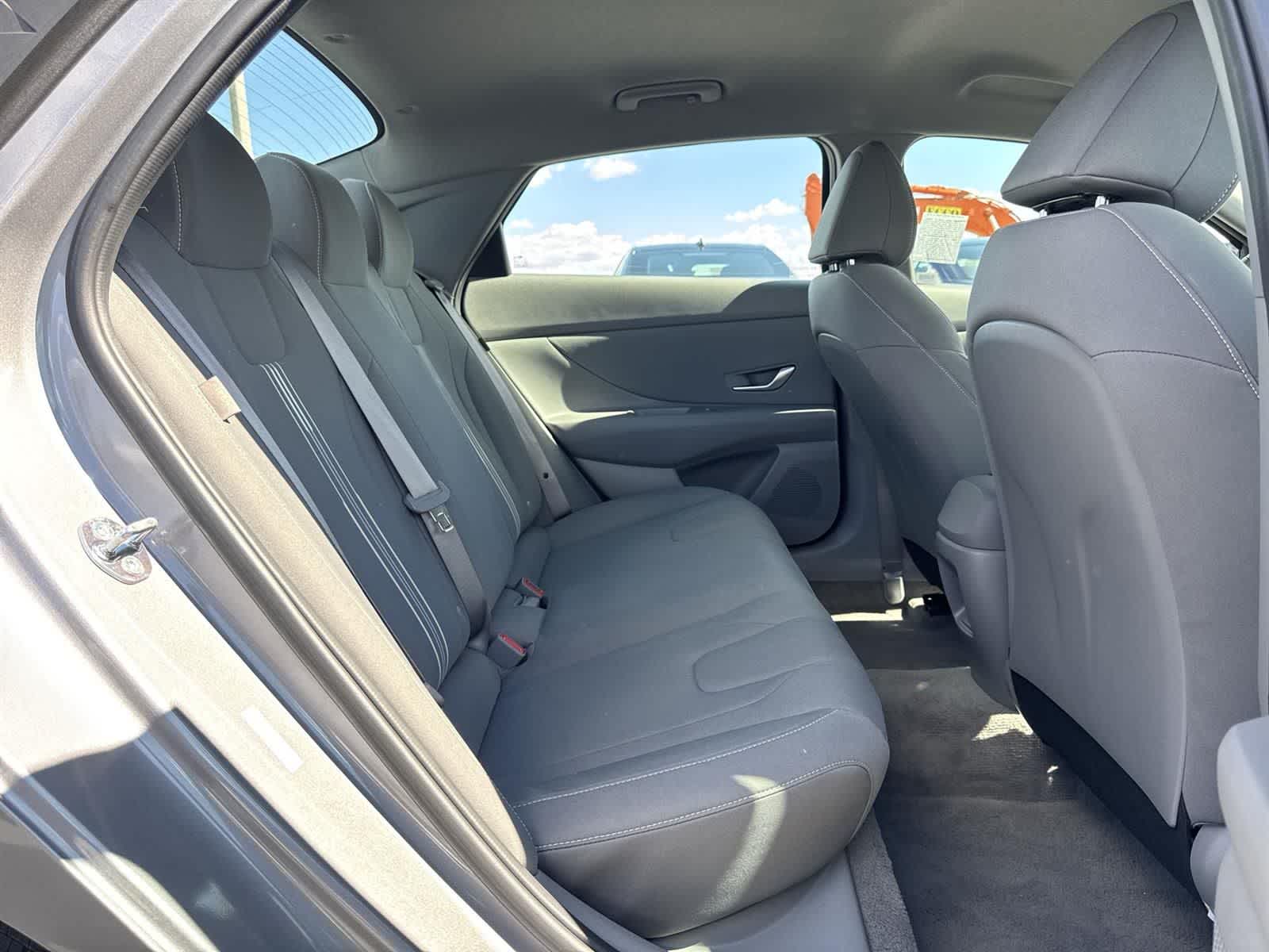 Thumbnail: 2025 Hyundai Elantra - 35