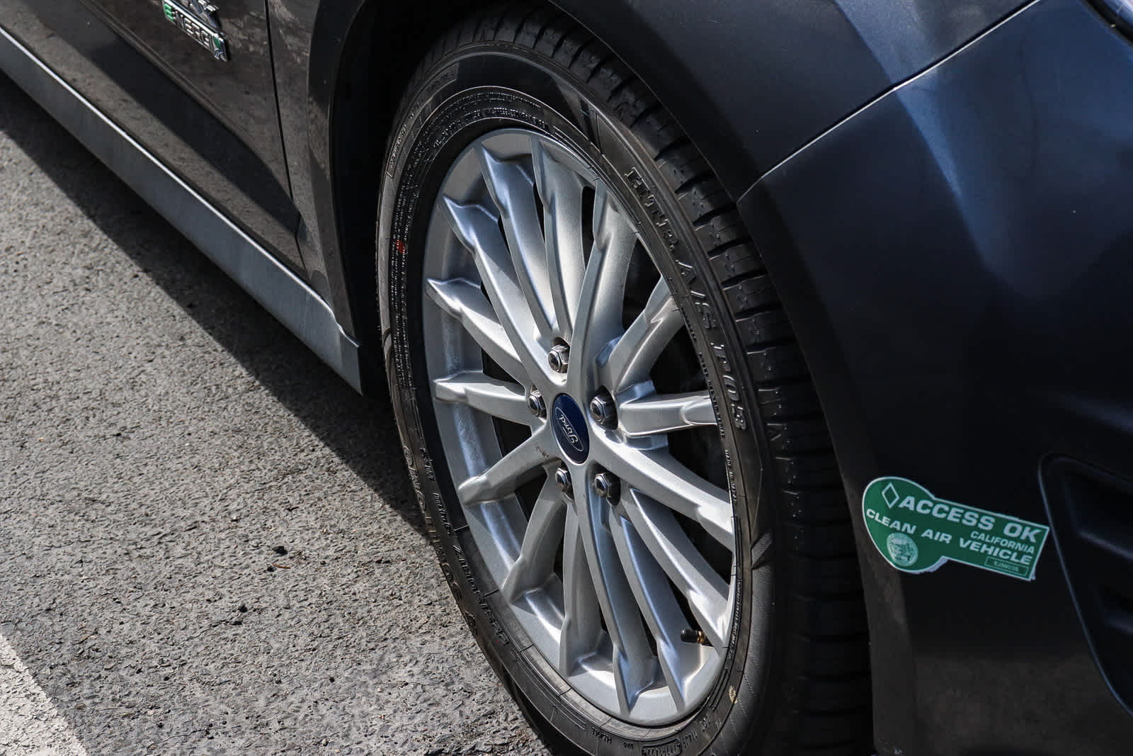 Thumbnail: 2015 Ford C-Max - 5