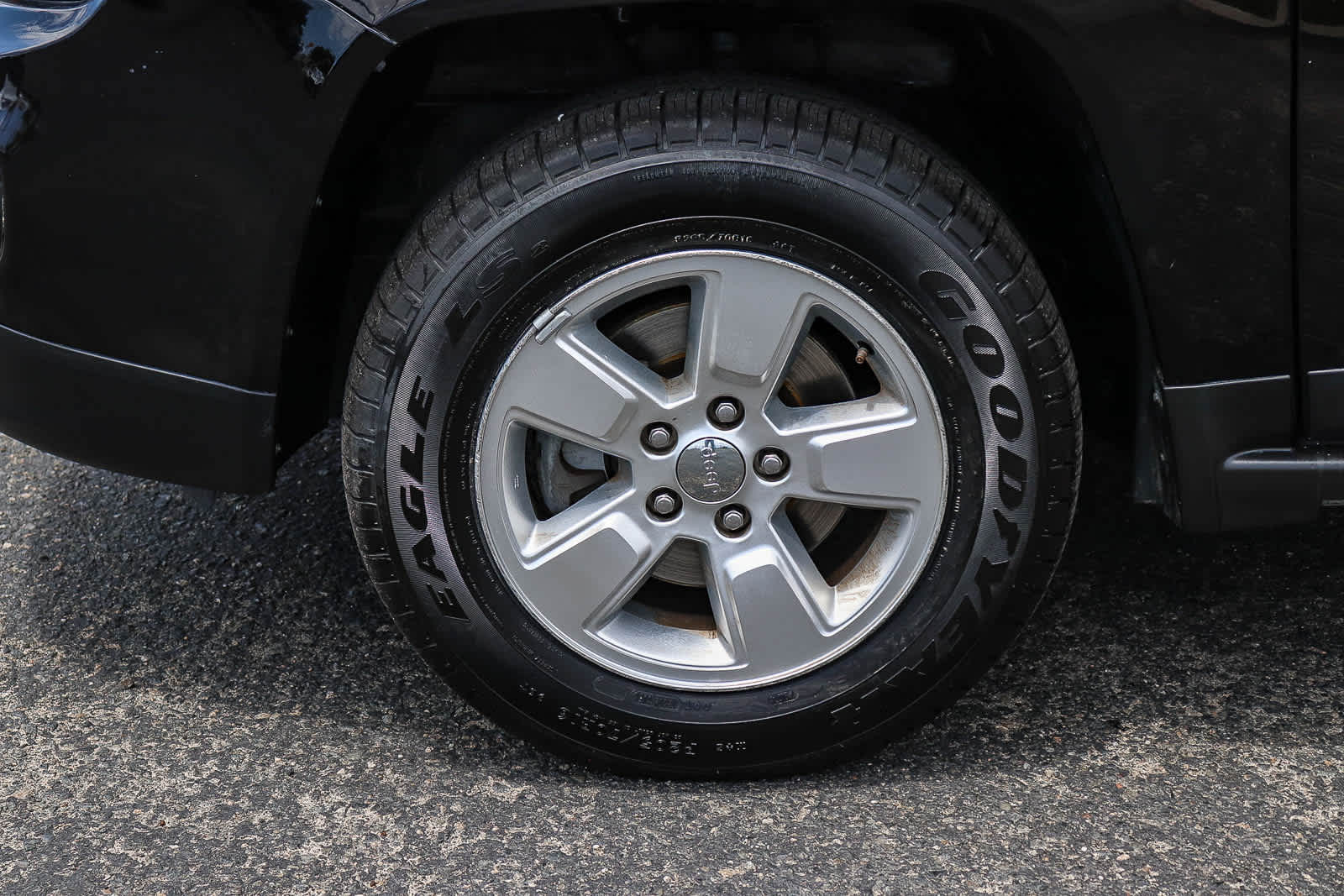Thumbnail: 2014 Jeep Compass - 12