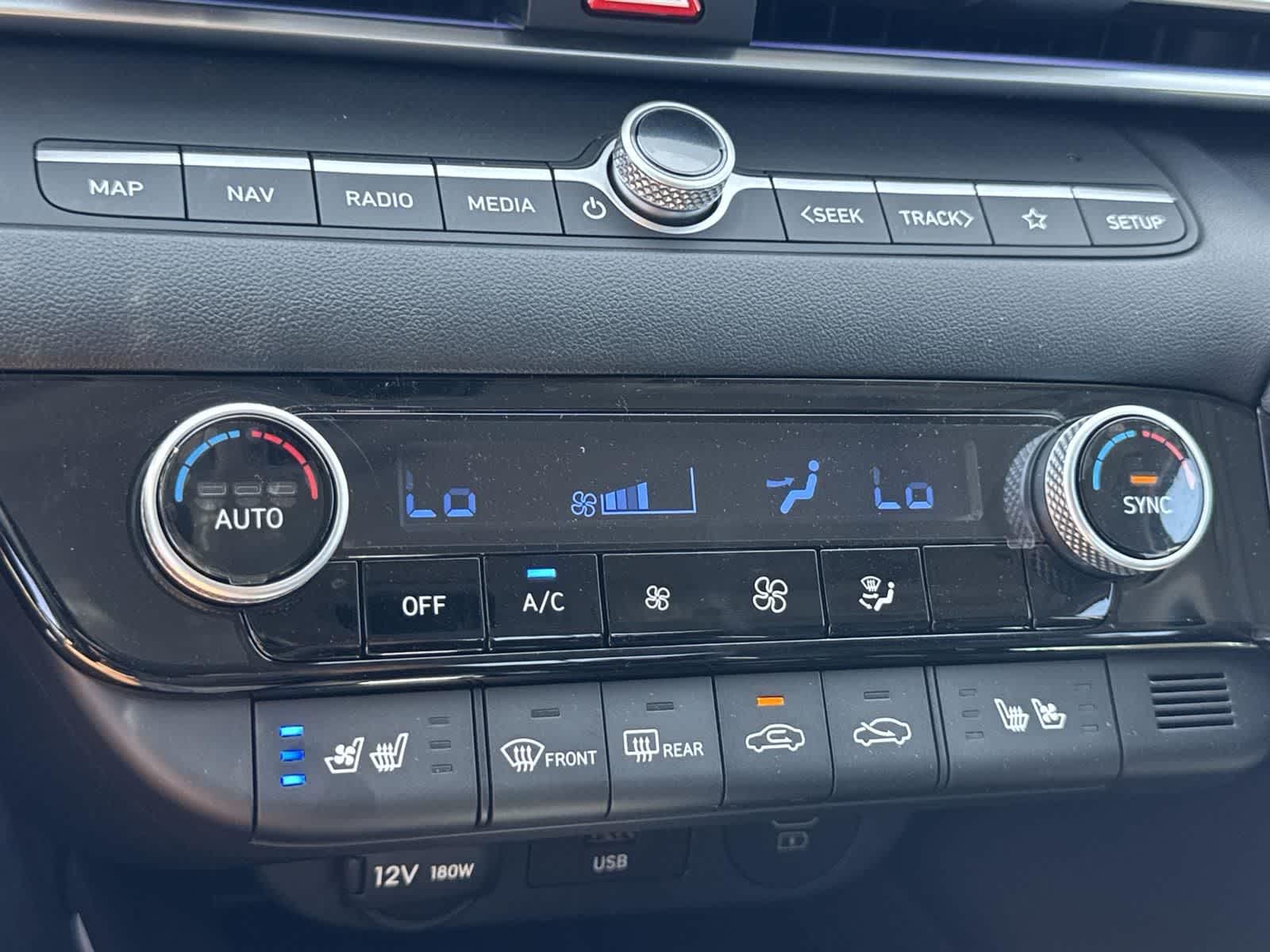 Thumbnail: 2025 Hyundai Elantra - 14