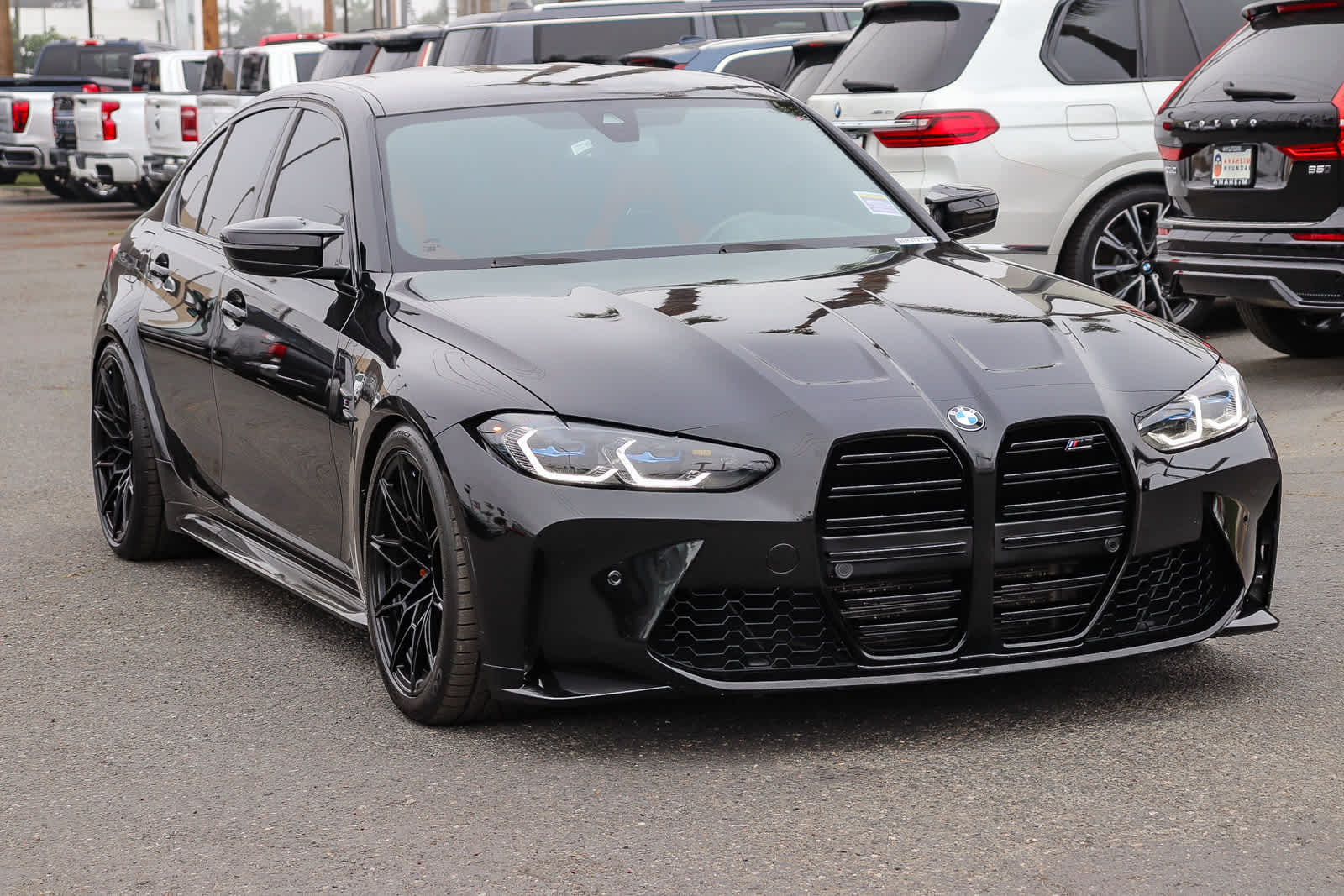 Thumbnail: 2022 BMW M3 - 3