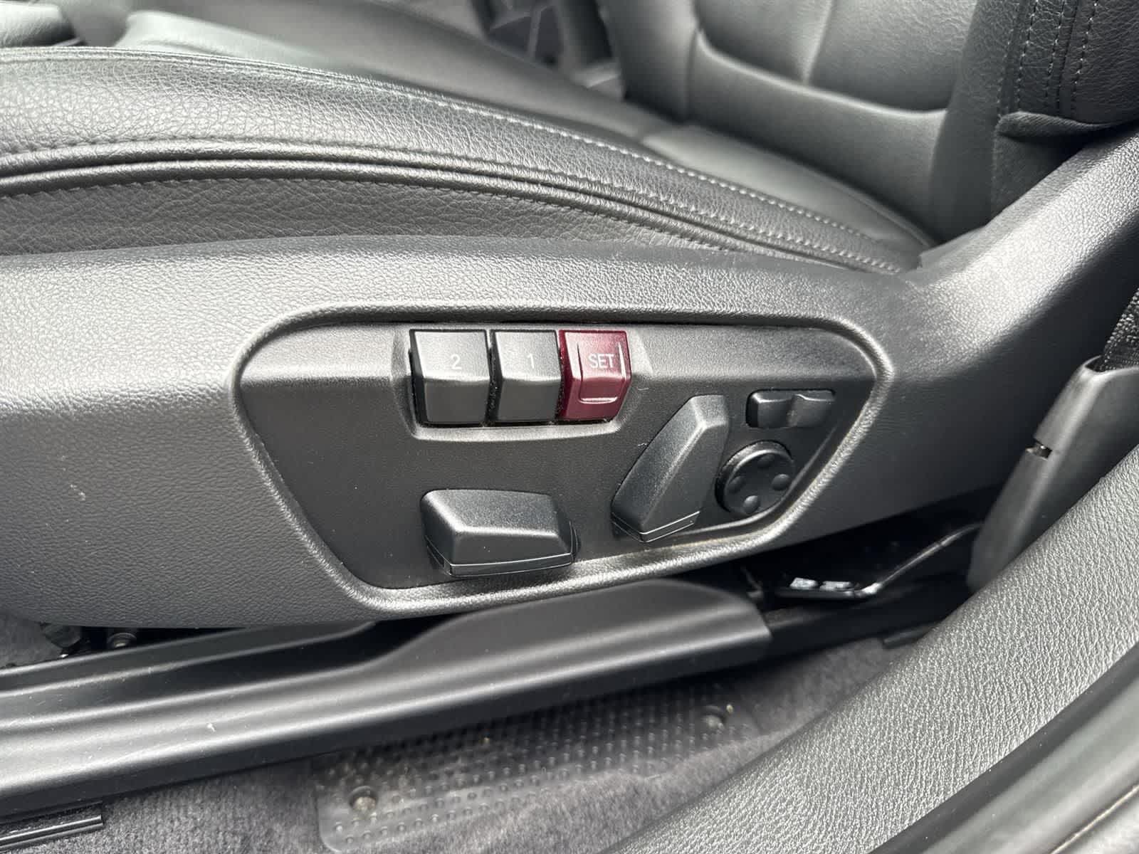 Thumbnail: 2022 BMW X2 - 24