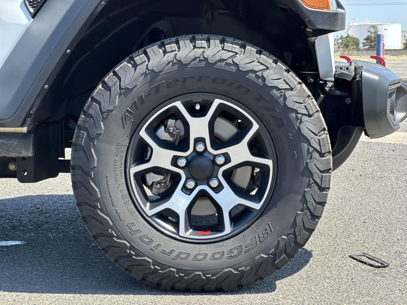 Thumbnail: 2022 Jeep Wrangler - 38