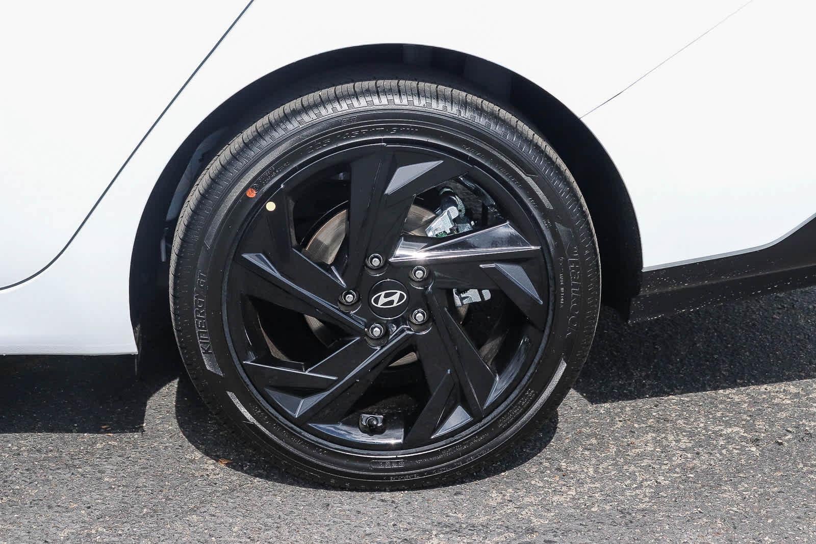 Thumbnail: 2026 Hyundai Elantra - 11
