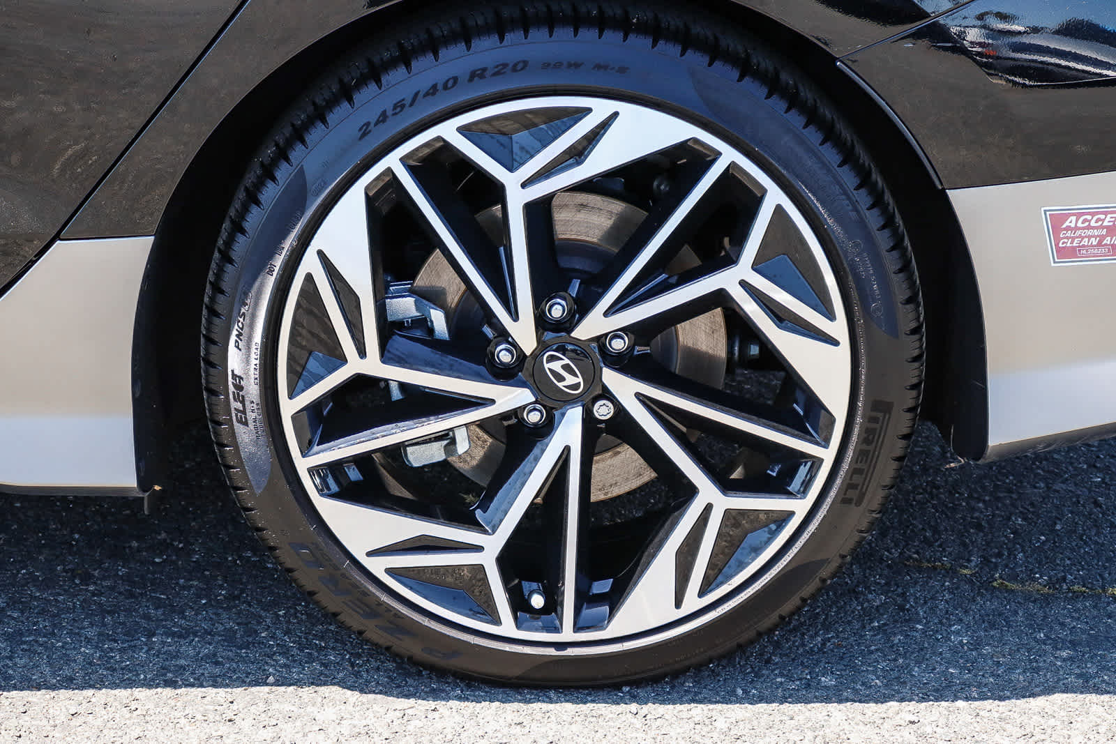Thumbnail: 2024 Hyundai Ioniq 6 - 11