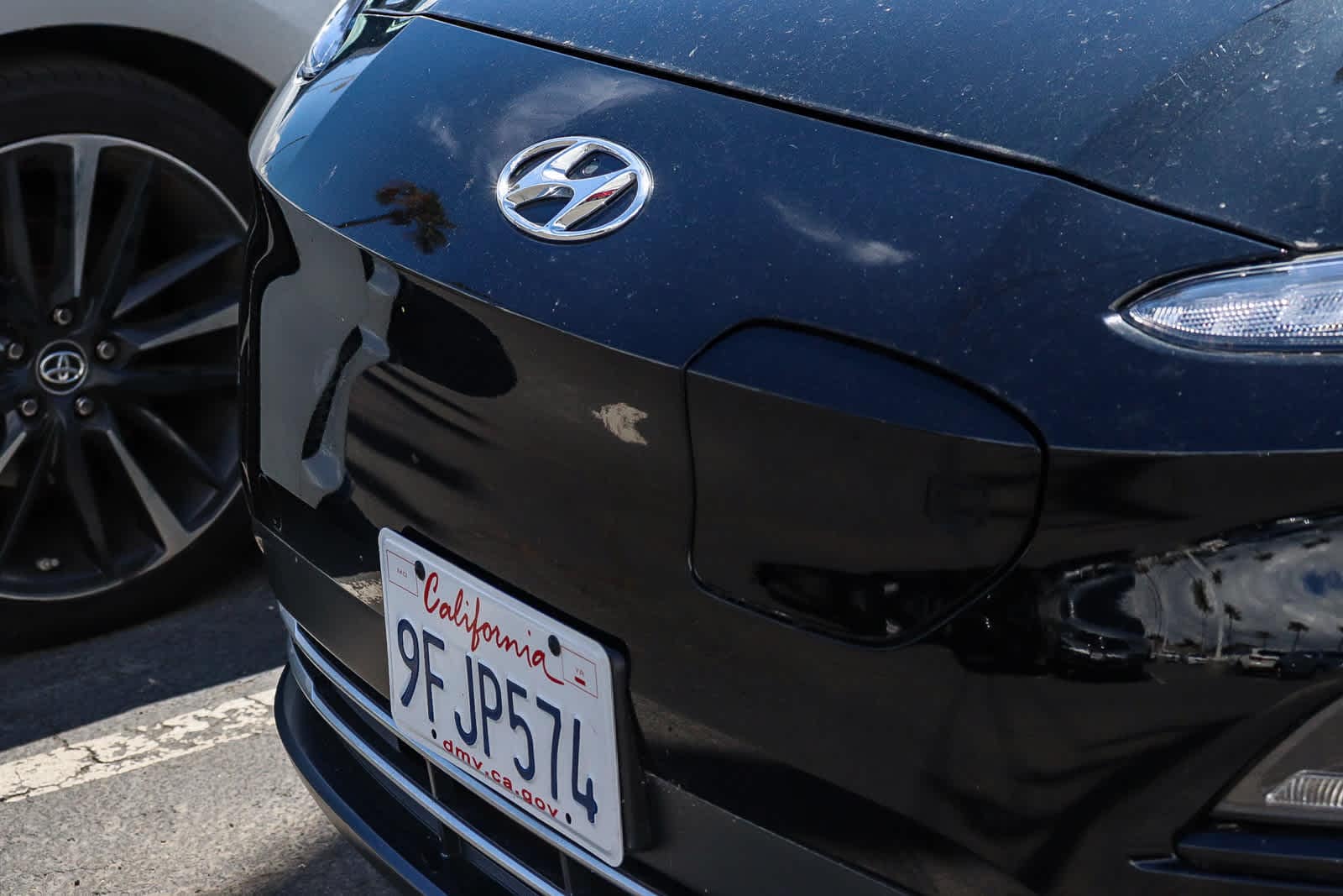 2023 Hyundai Kona Electric SE photo 3