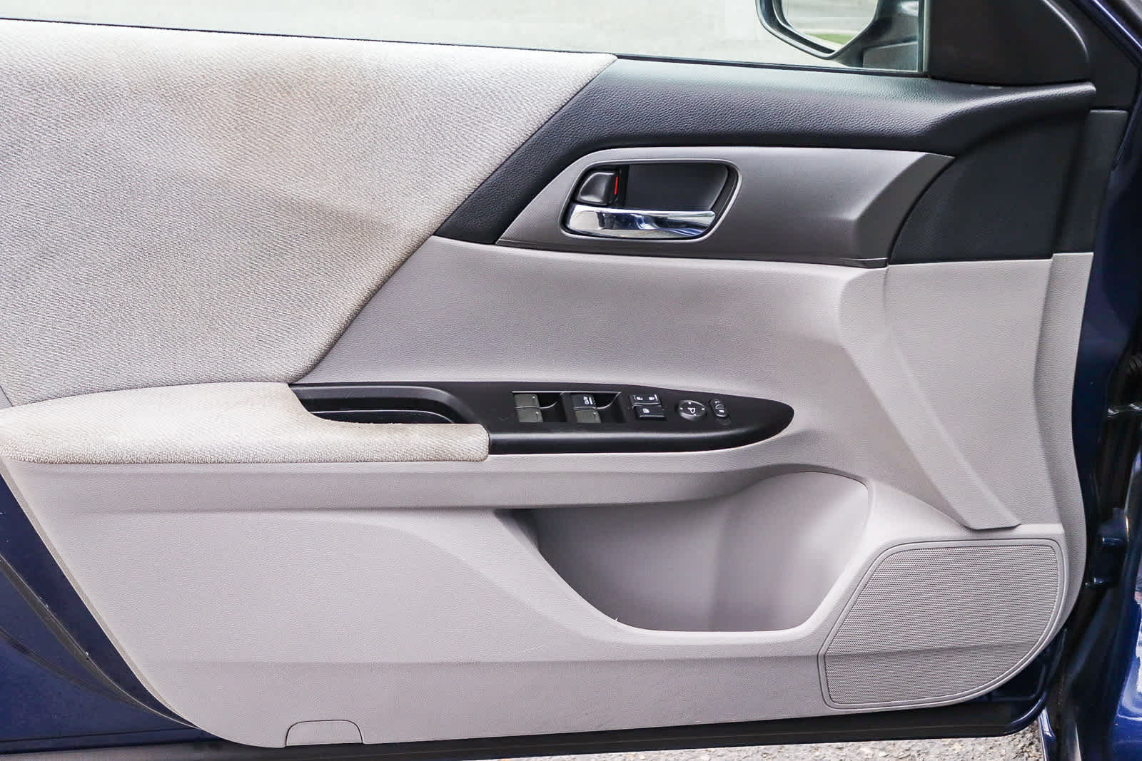 Thumbnail: 2013 Honda Accord - 24