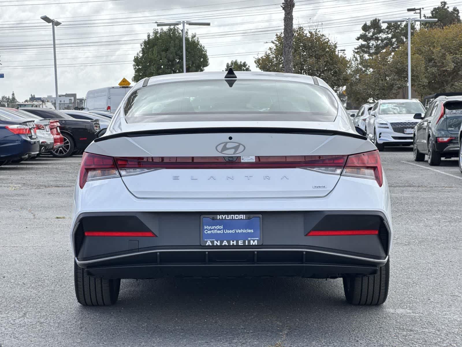 Thumbnail: 2025 Hyundai Elantra - 4