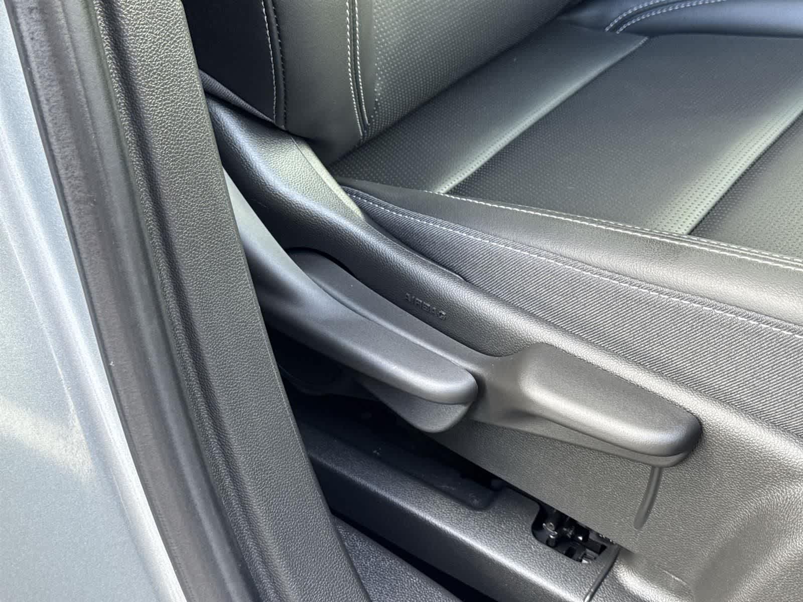 Thumbnail: 2025 Buick Envision - 39