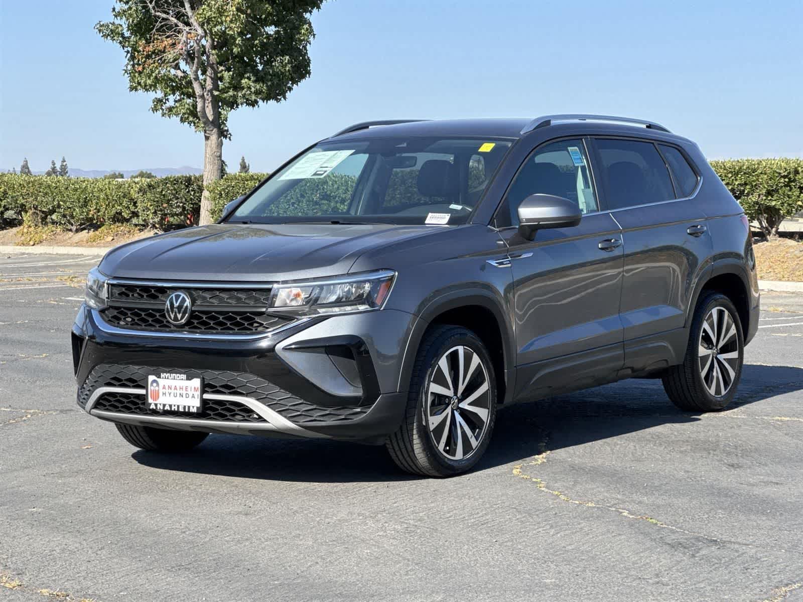 Thumbnail: 2024 Volkswagen Taos - 6