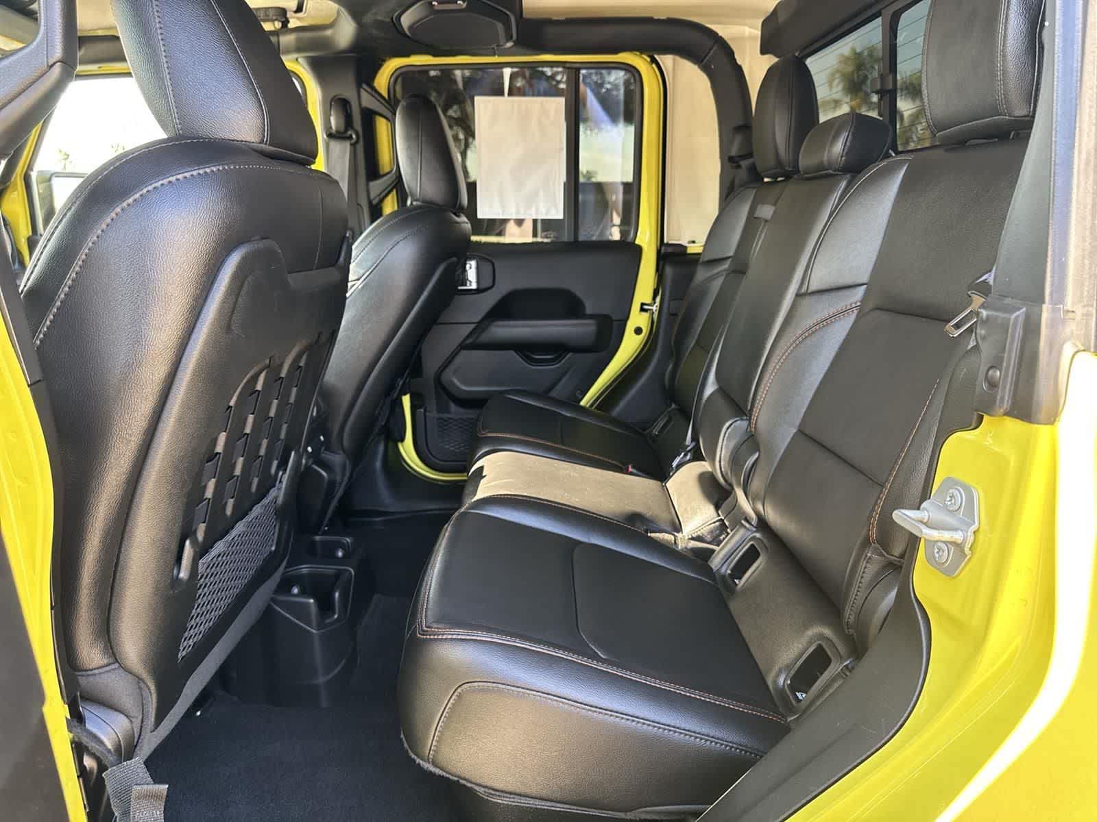 Thumbnail: 2023 Jeep Gladiator - 25