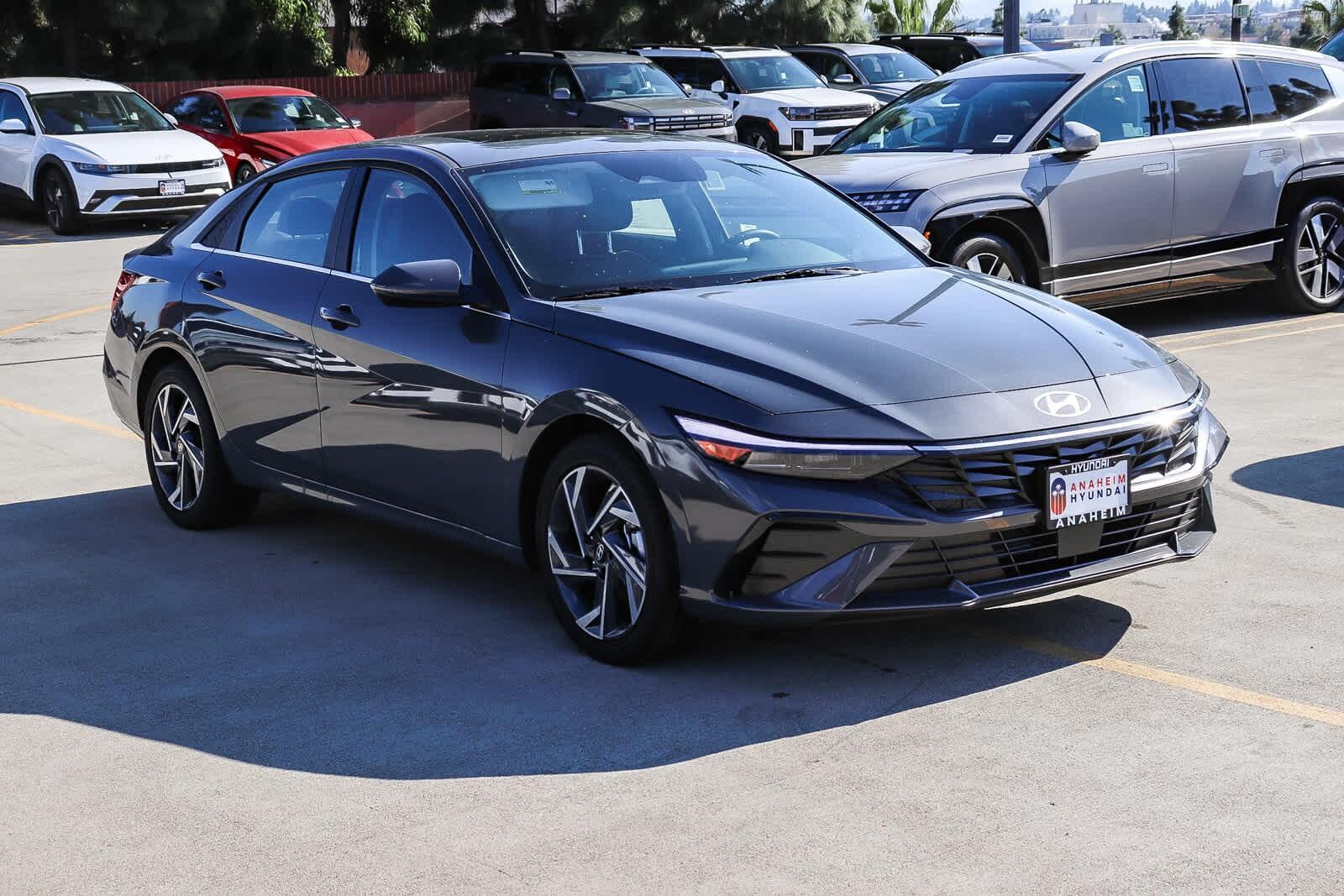 Thumbnail: 2026 Hyundai Elantra - 3