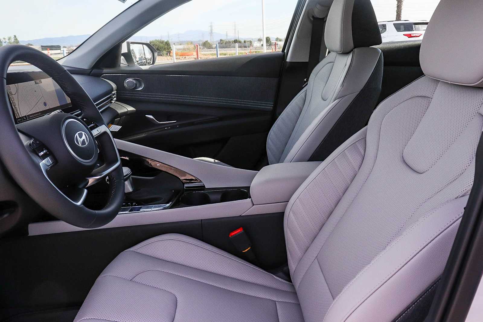 Thumbnail: 2026 Hyundai Elantra - 26