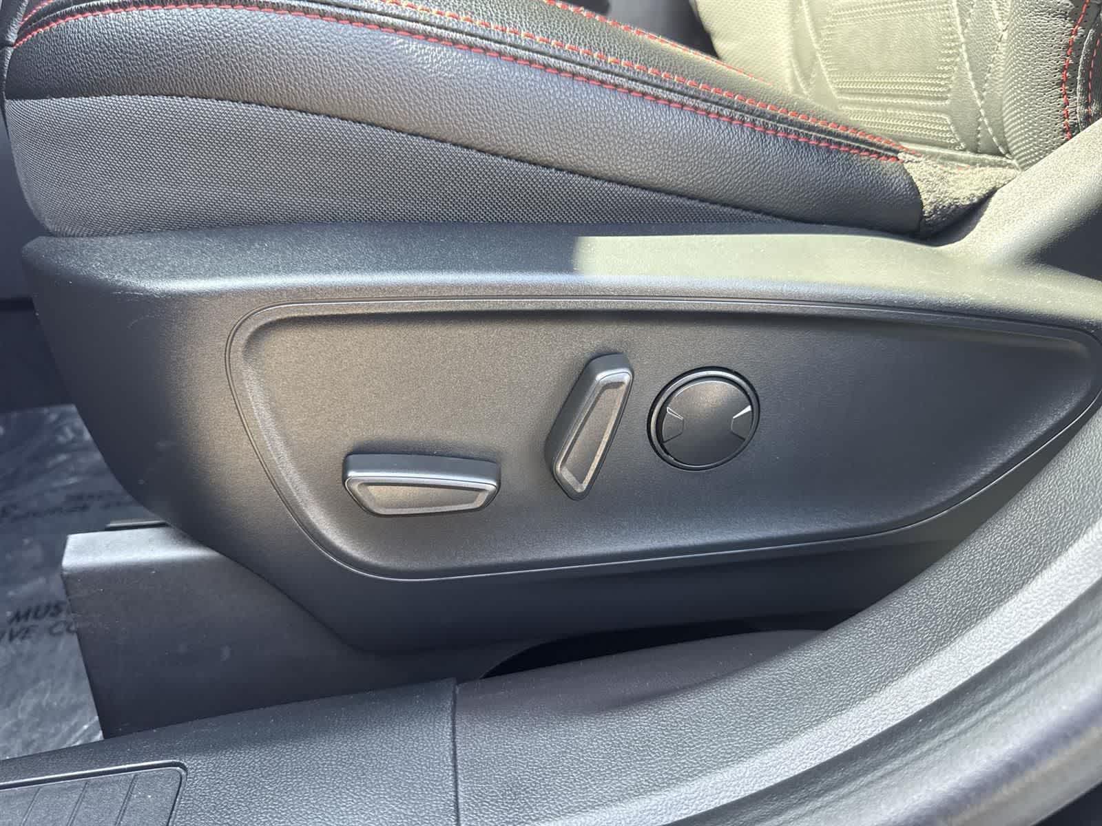 Thumbnail: 2024 Ford Escape - 24