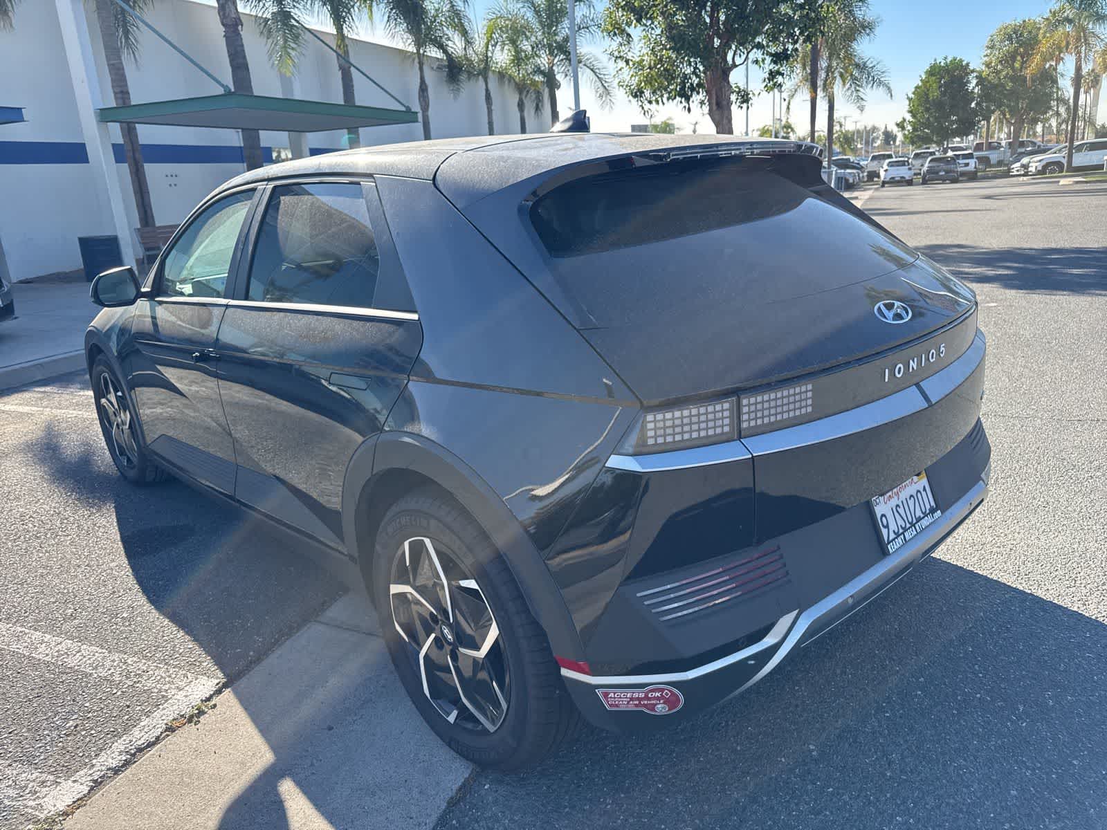 Thumbnail: 2023 Hyundai Ioniq 5 - 6