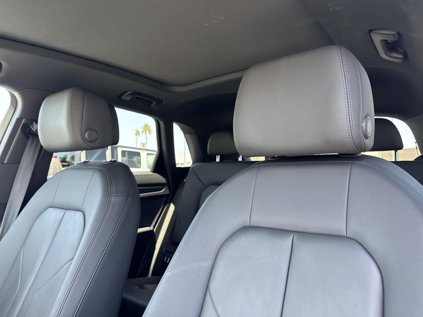 Thumbnail: 2024 Audi Q3 - 24