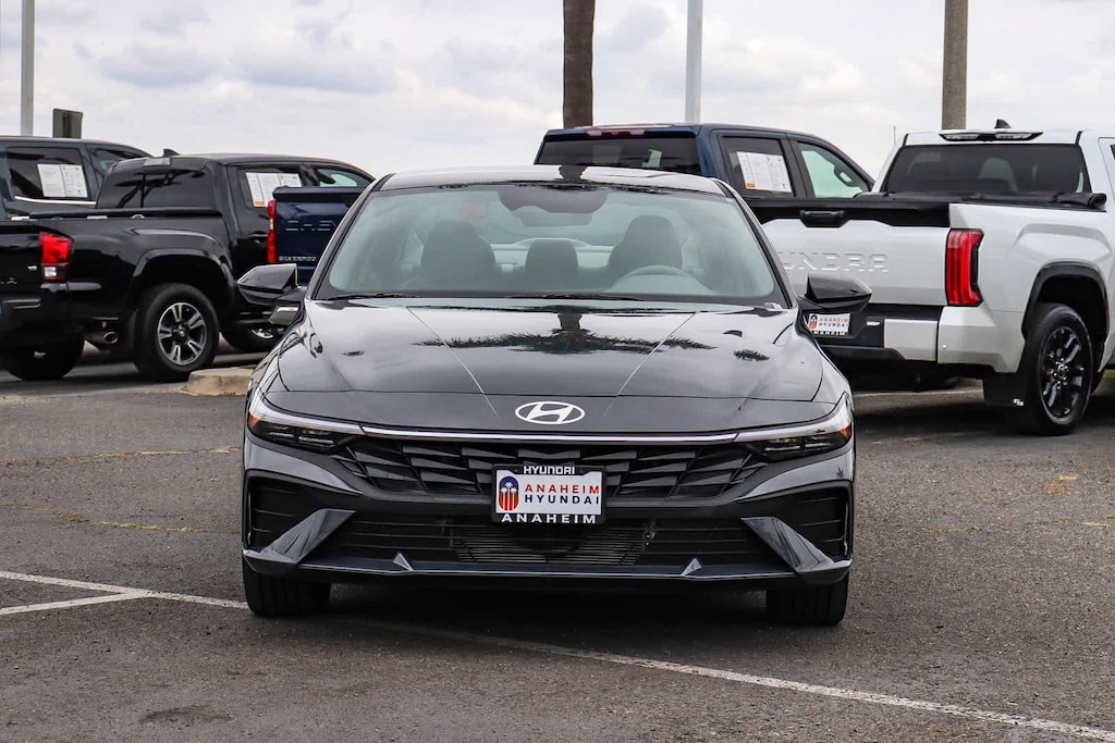 New 2026 Hyundai Elantra Hybrid SEL Sport Sedan