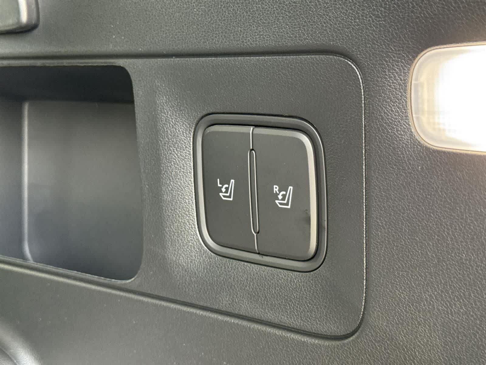 Thumbnail: 2026 Hyundai Ioniq - 36