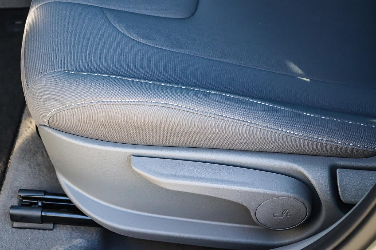 Thumbnail: 2025 Hyundai Elantra - 23