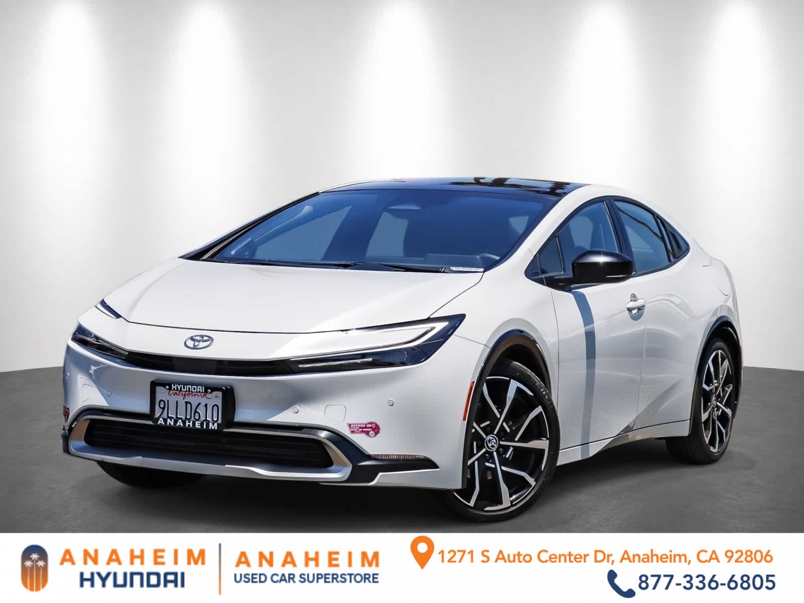 2024 Toyota Prius Prime XSE Premium's photo