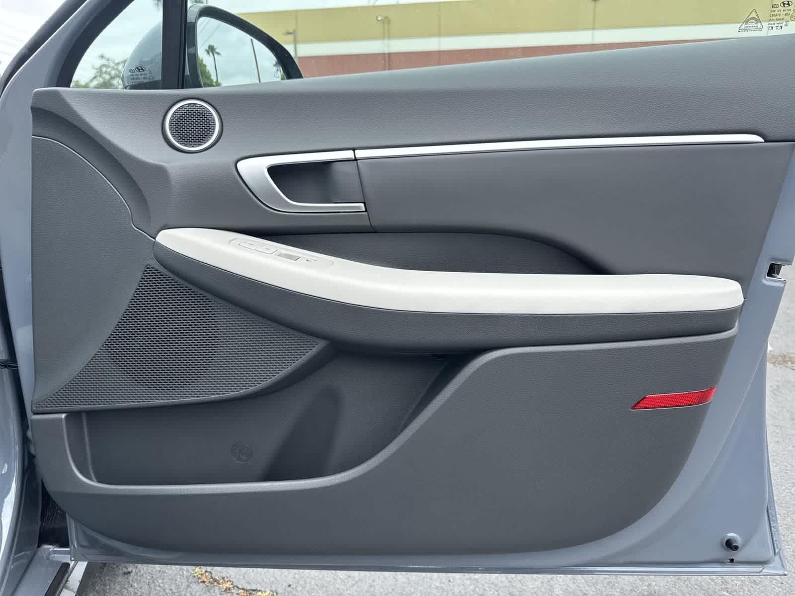 Thumbnail: 2025 Hyundai Sonata - 35