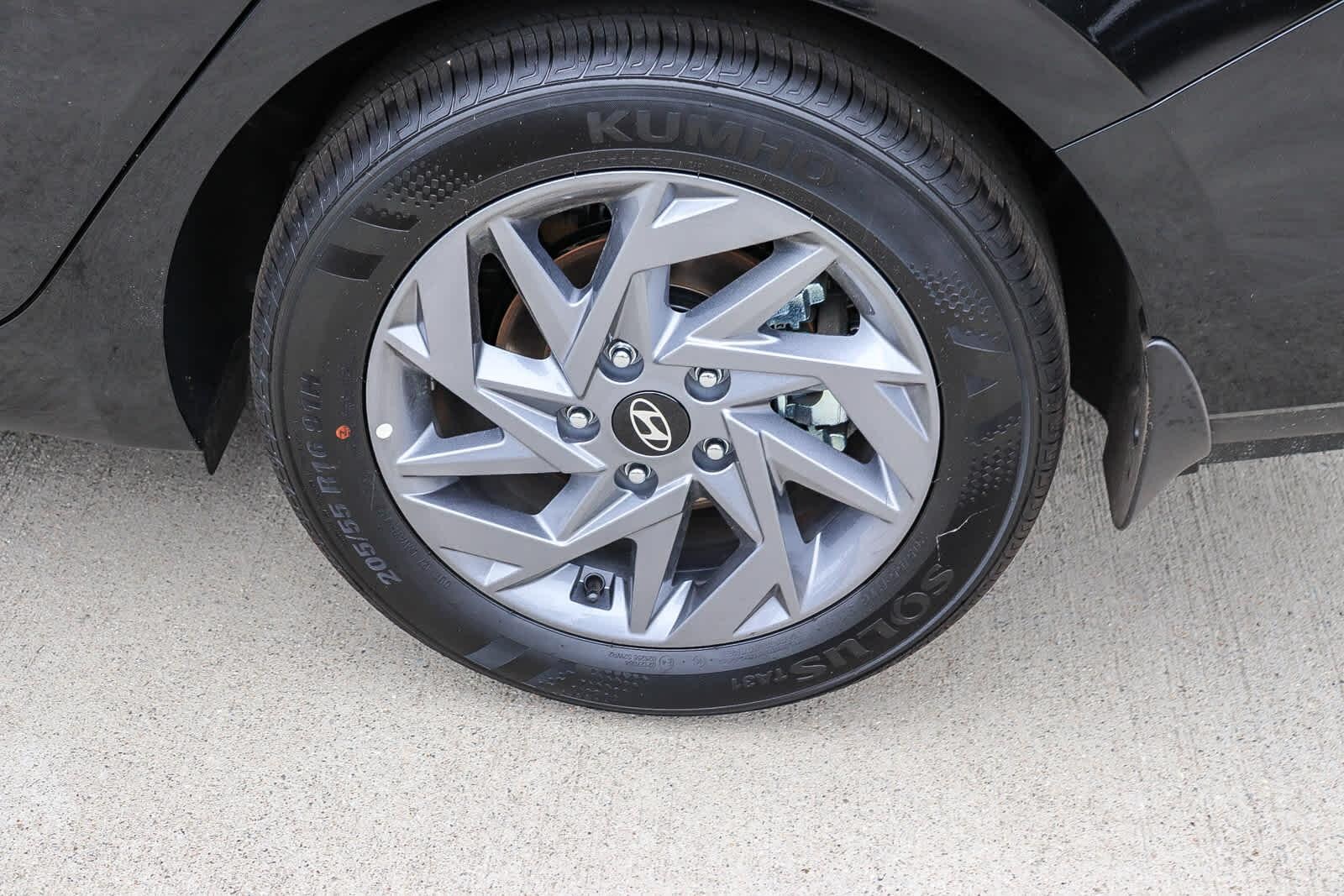 Thumbnail: 2026 Hyundai Elantra - 11