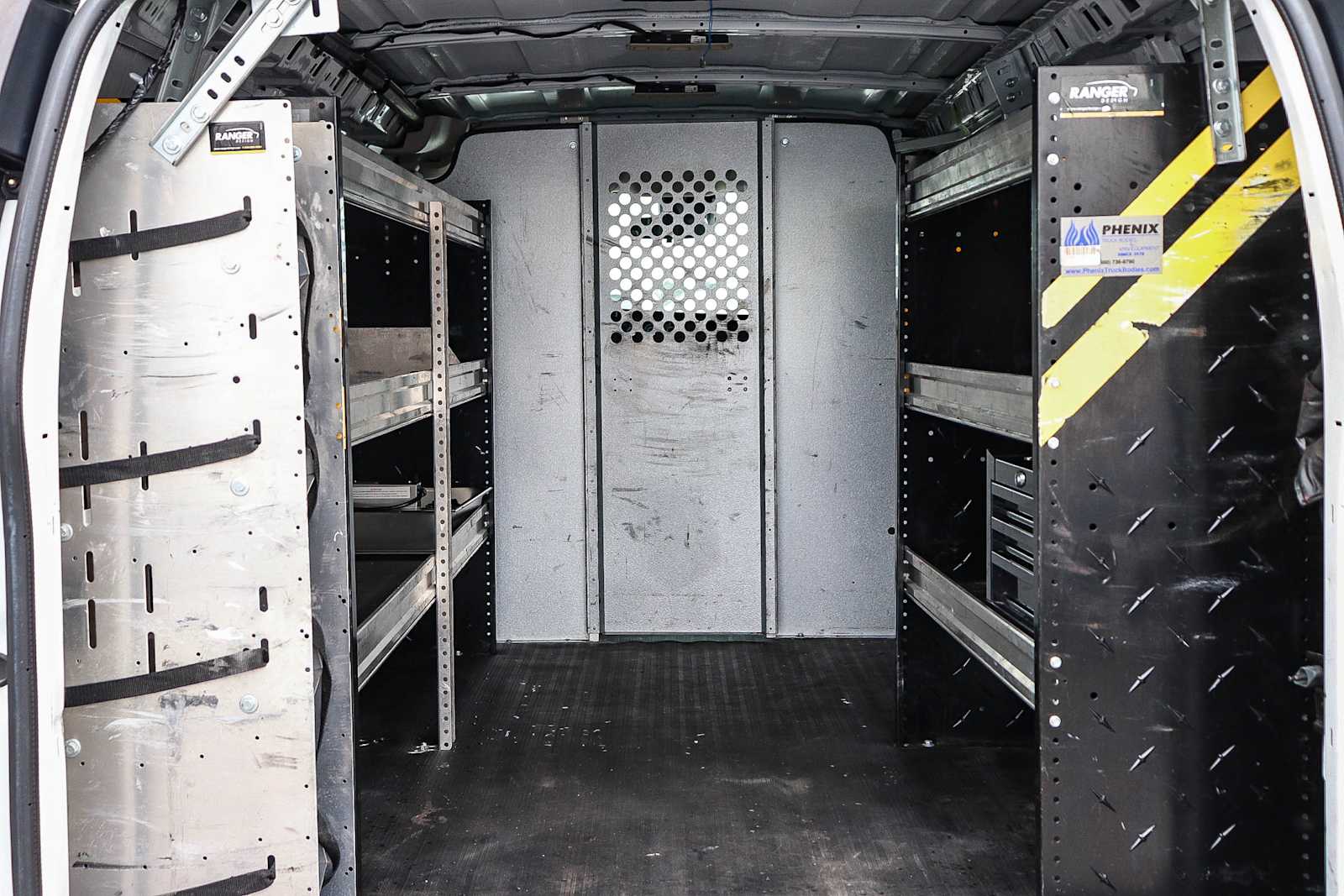 Thumbnail: 2023 GMC Savana - 34