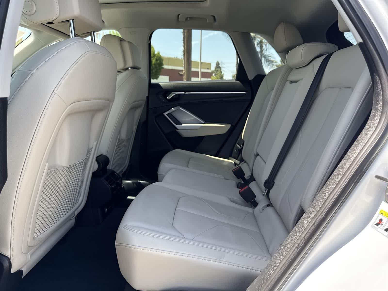 Thumbnail: 2024 Audi Q3 - 26