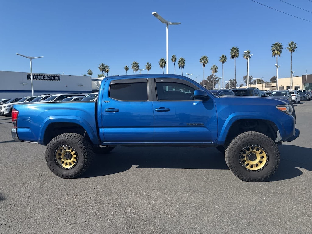 Used 2018 Toyota Tacoma SR5 Truck