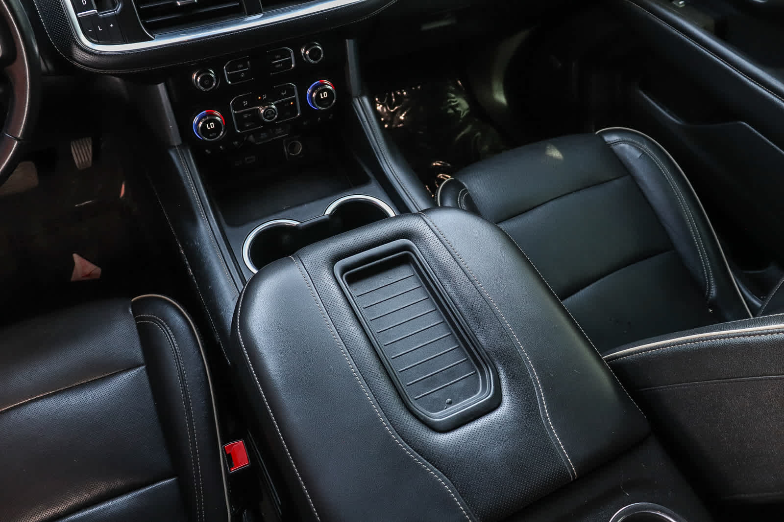 Thumbnail: 2021 GMC Yukon - 23