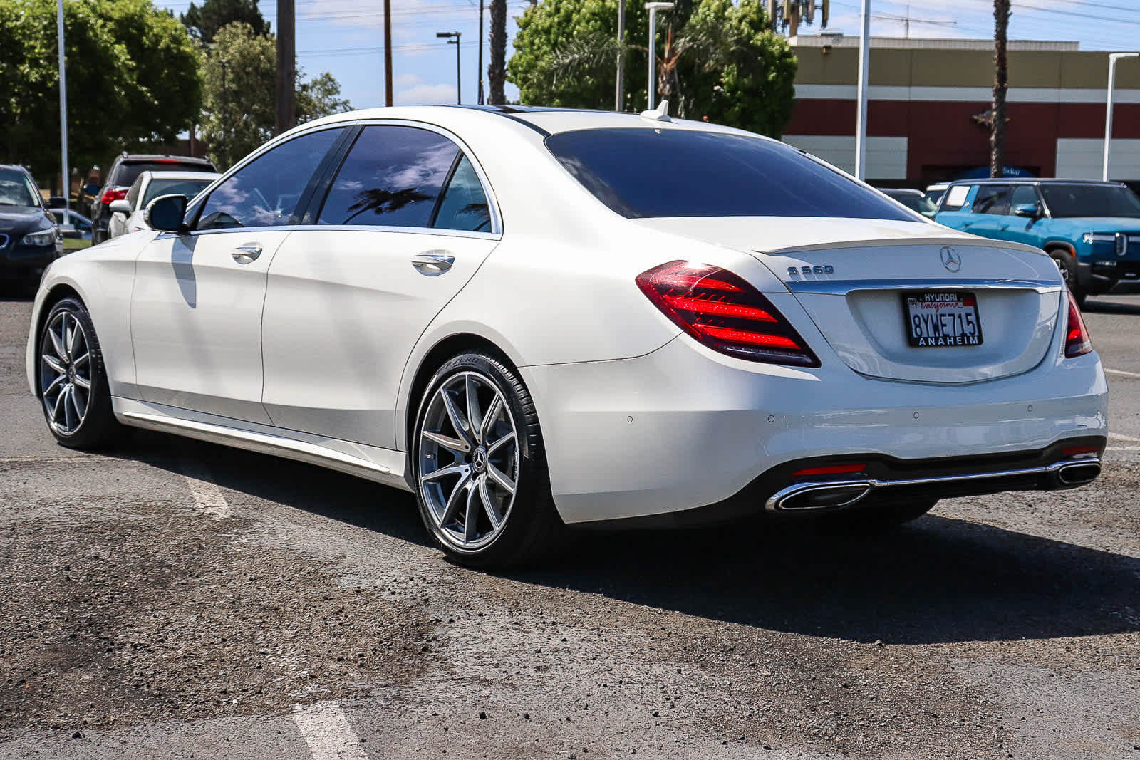 Thumbnail: 2019 Mercedes-Benz S-Class - 9