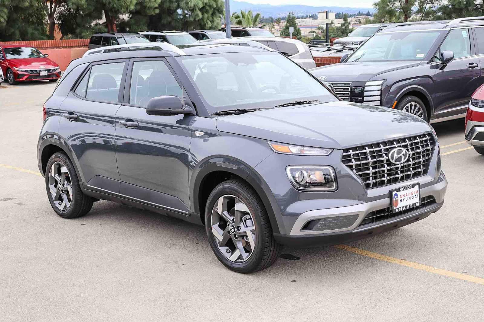 Thumbnail: 2026 Hyundai Venue - 3