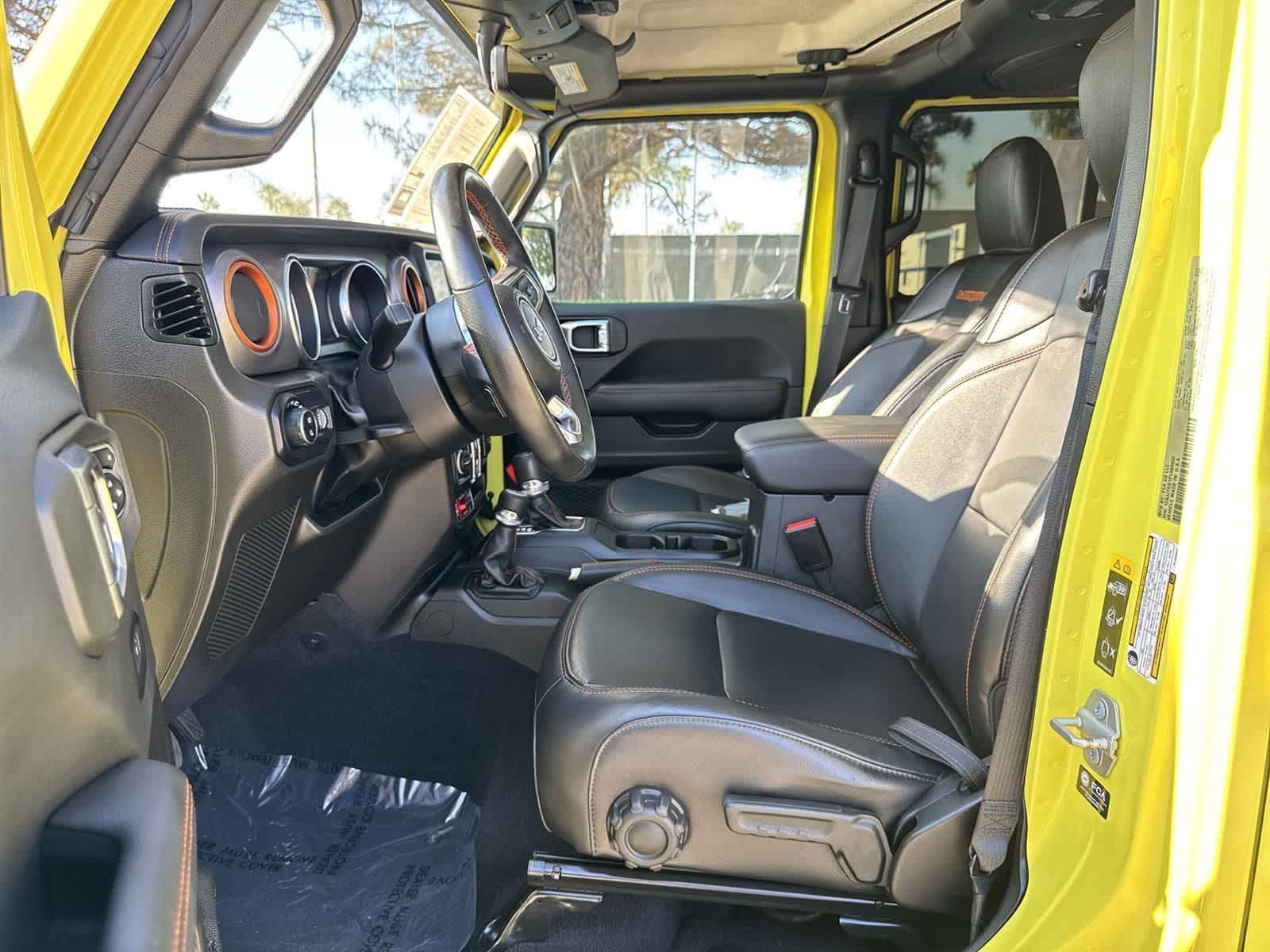 Thumbnail: 2023 Jeep Gladiator - 21